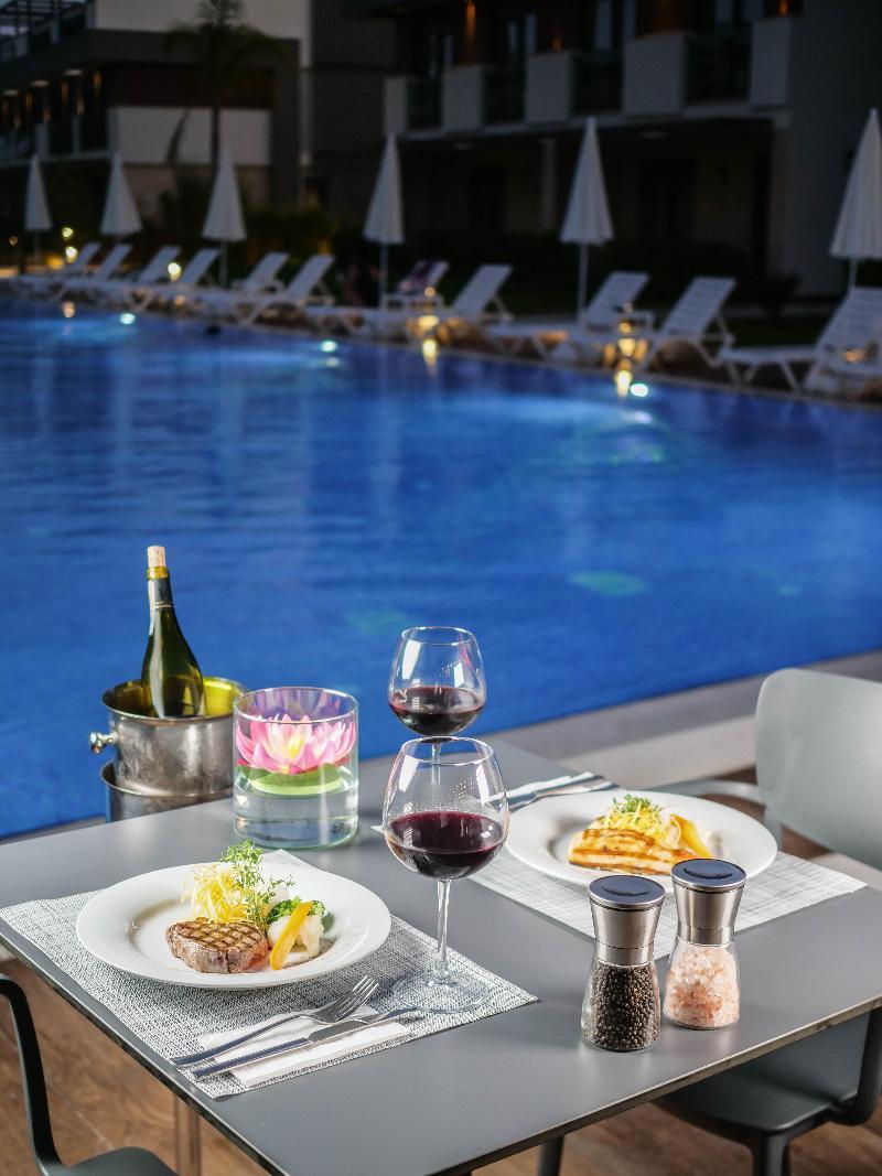 Veranda Beach Suites