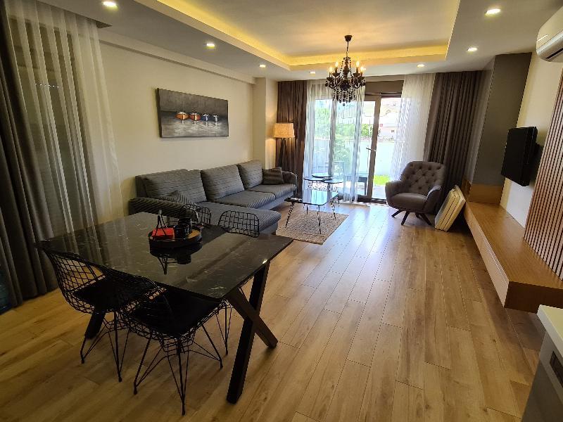 Veranda Beach Suites