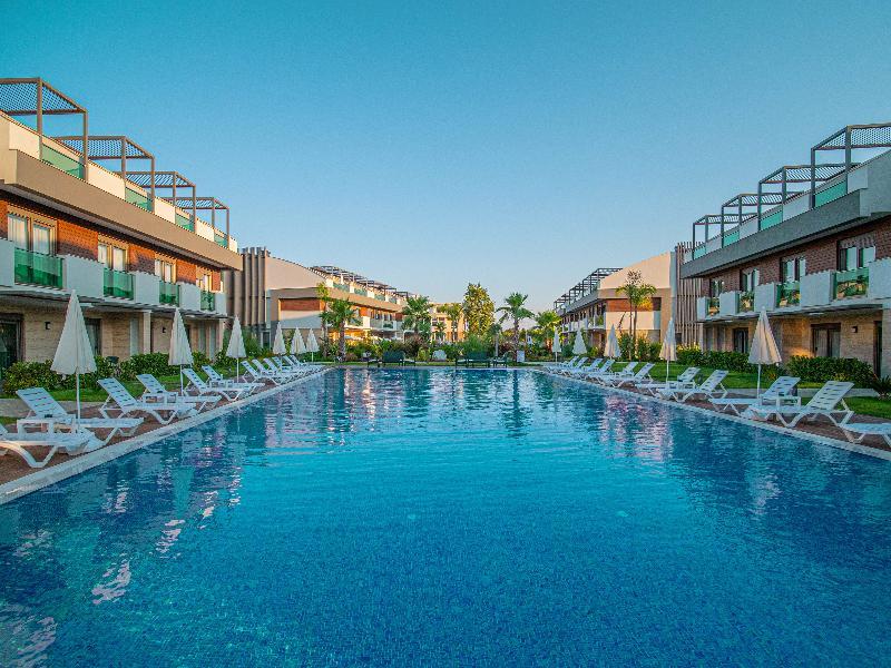 Veranda Beach Suites