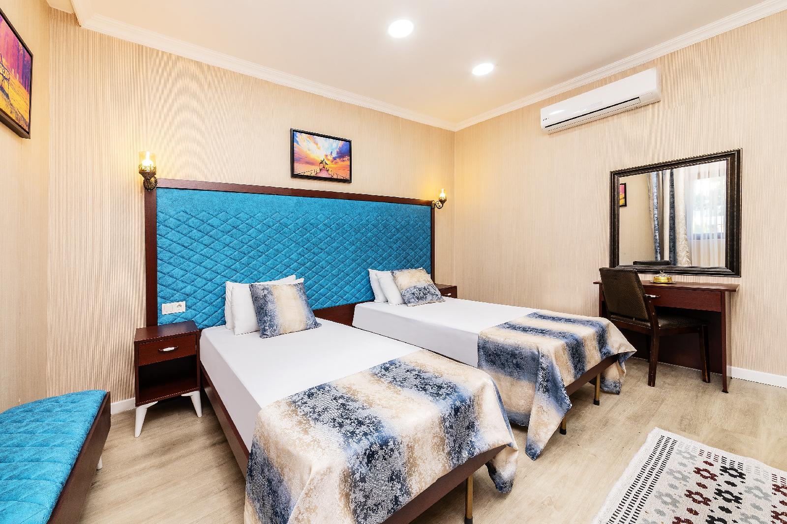 Dove Hotel