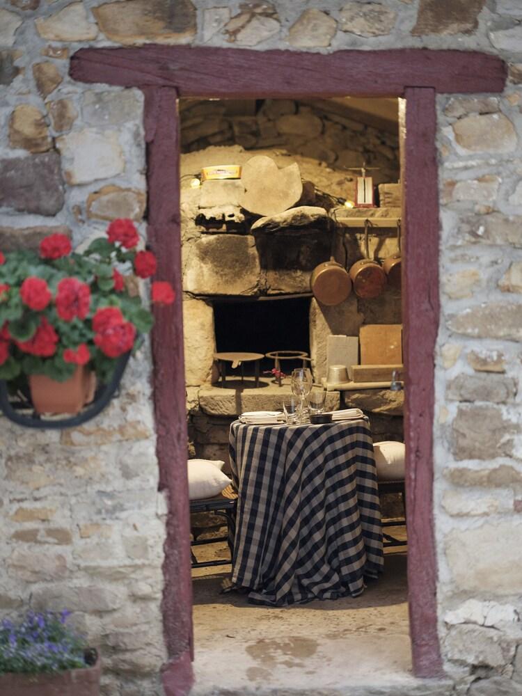 Hotel Nafarrola
