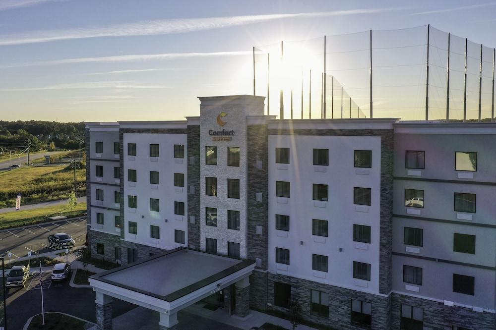 Comfort Suites Greenville Airport