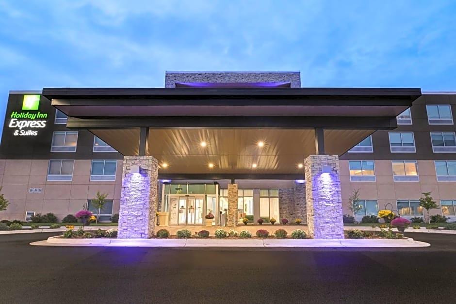 Holiday Inn Express & Suites Grand Rapids South - Wyoming