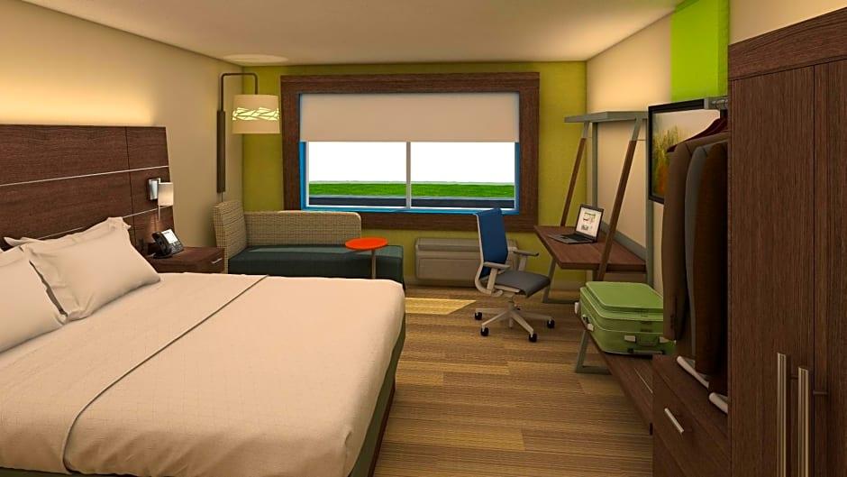 Holiday Inn Express & Suites Grand Rapids South - Wyoming