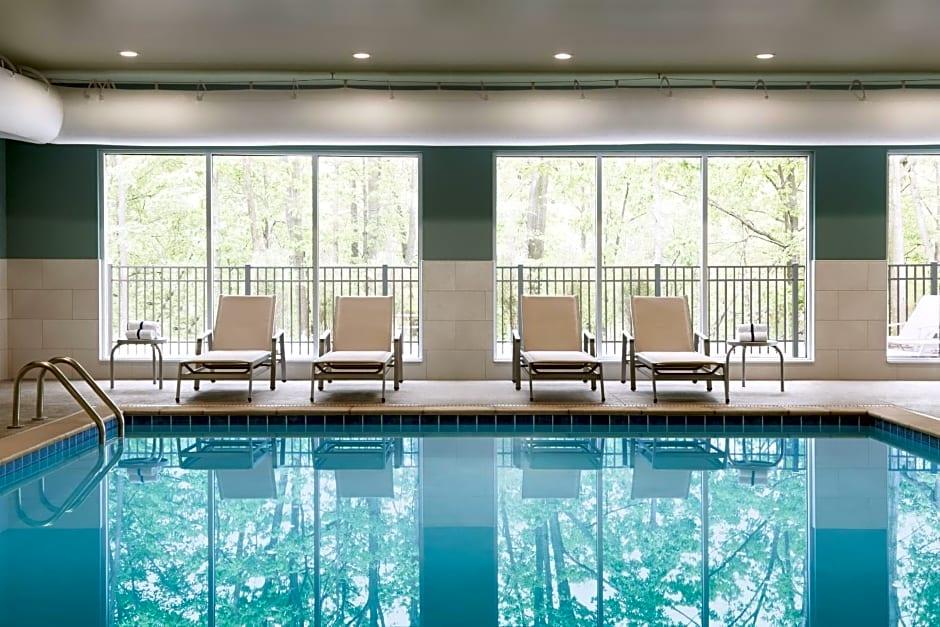 Holiday Inn Express & Suites Grand Rapids South - Wyoming