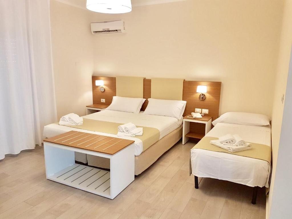 Hotel Casarossa Beach & Sporting