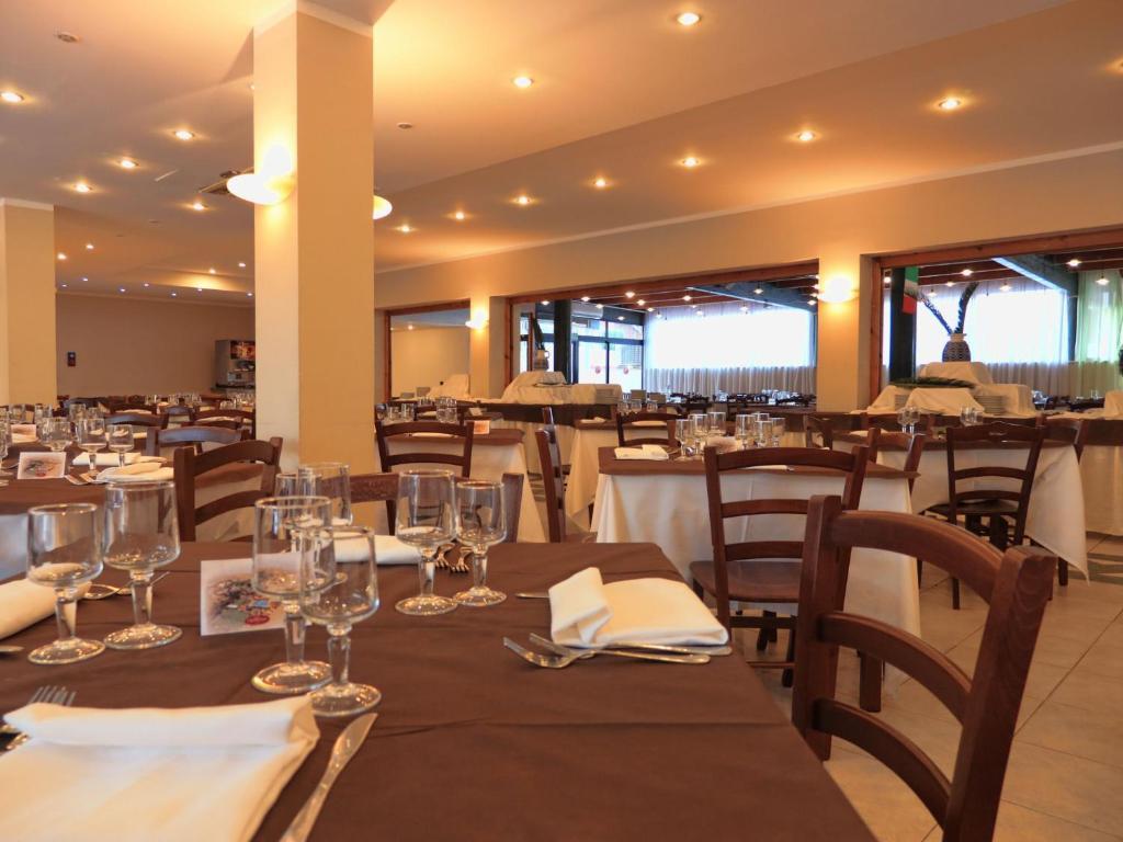 Hotel Casarossa Beach & Sporting