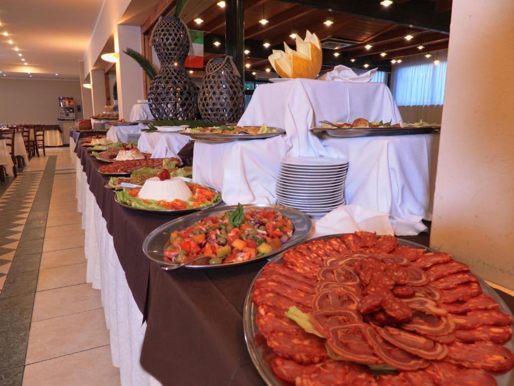 Hotel Casarossa Beach & Sporting