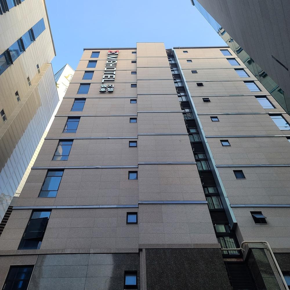 MG Hotel