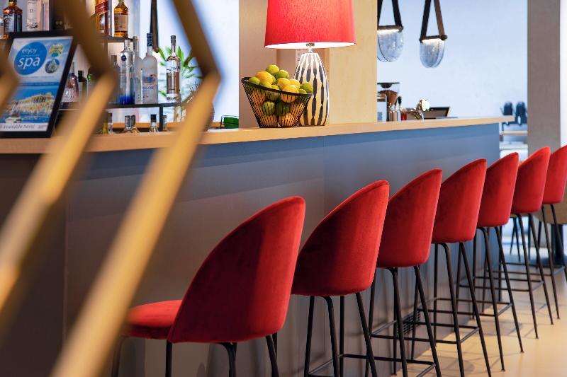 The Amberlyn Suite Hotel