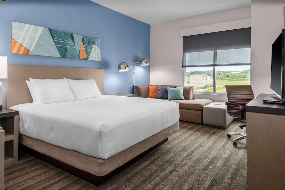 Hyatt House The Woodlands-Shenandoah