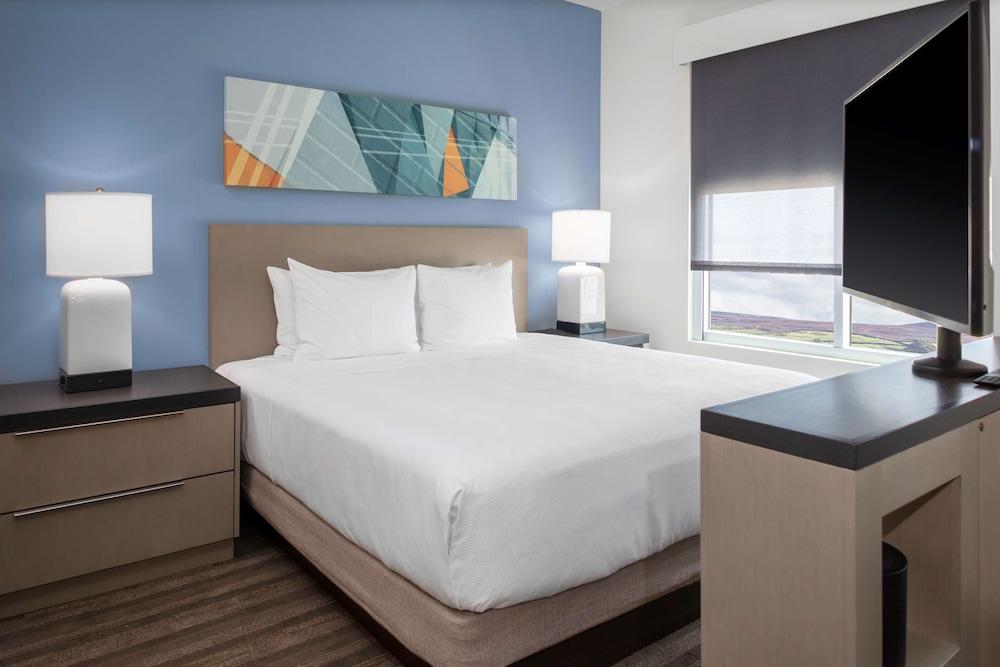 Hyatt House The Woodlands-Shenandoah