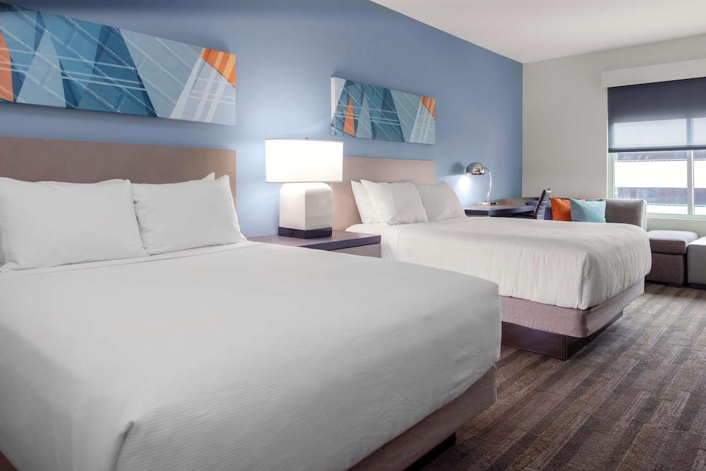Hyatt House The Woodlands-Shenandoah