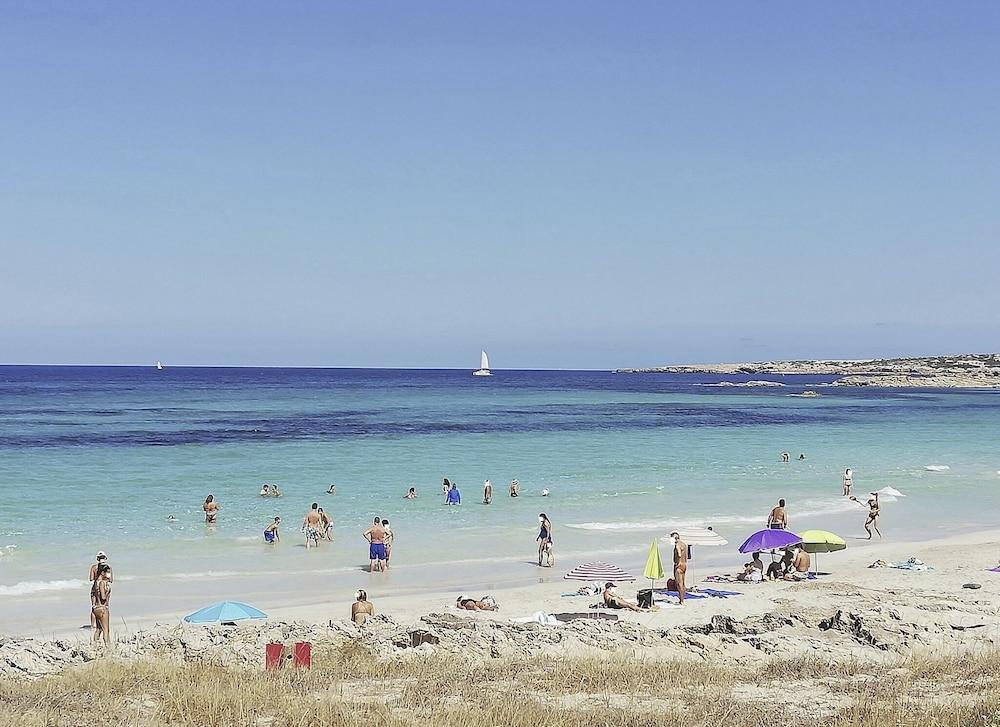 Roquetes Rooms - Formentera Break