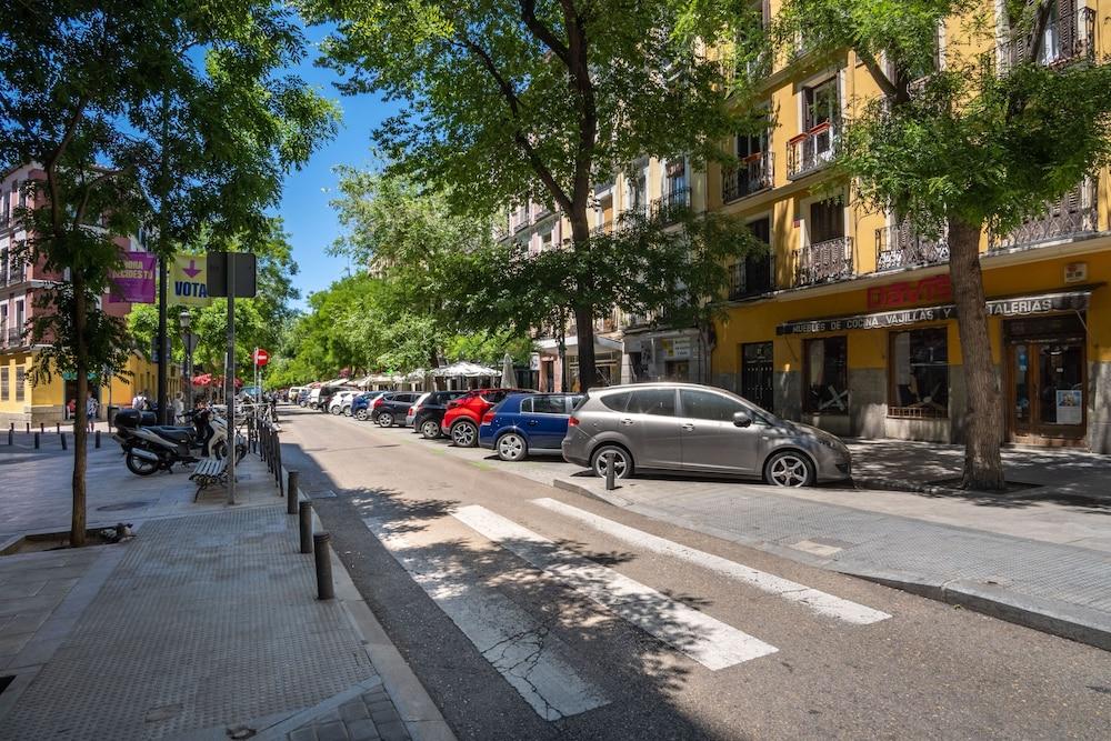 Limehome Madrid Calle Ave Maria