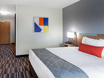 Microtel Inn & Suites by Wyndham Amsterdam