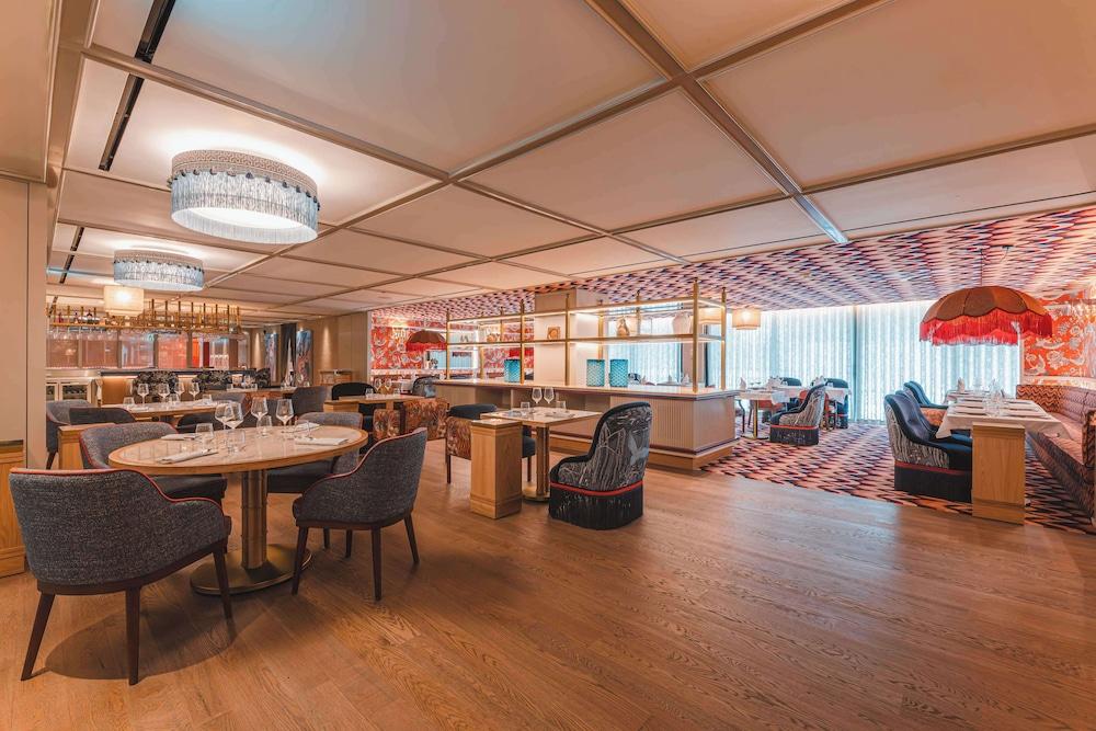 Legacy Hotel Cascais, Curio Collection by Hilton