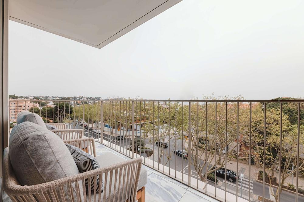Legacy Hotel Cascais, Curio Collection by Hilton