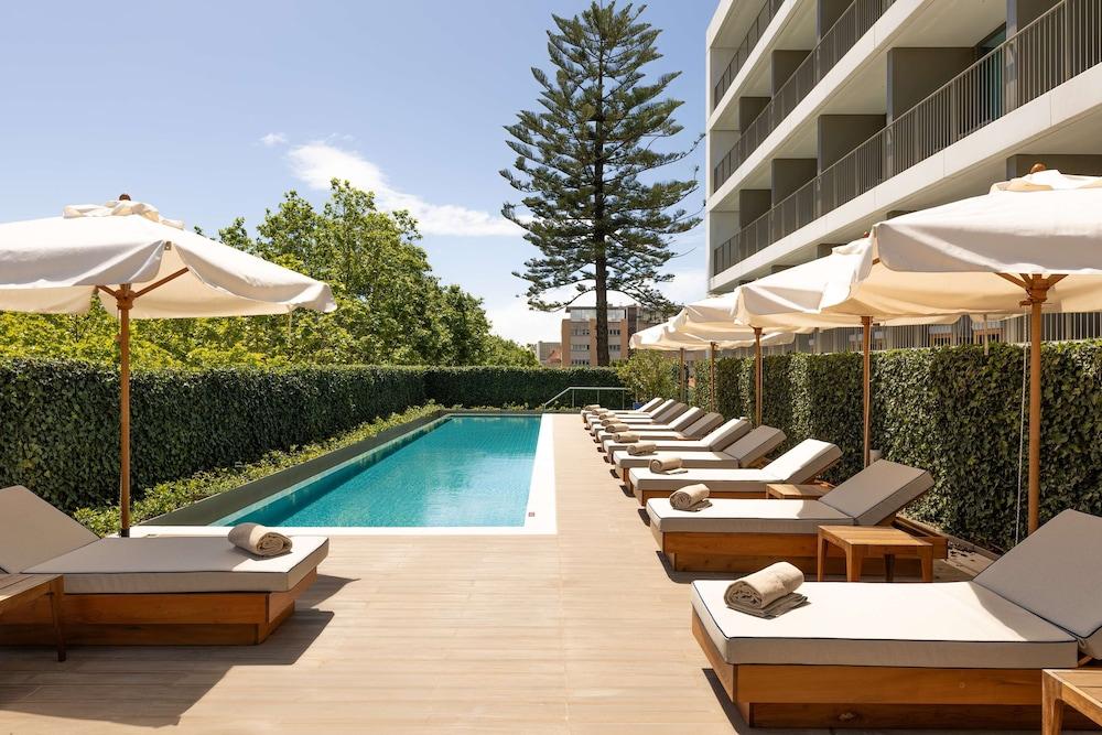 Legacy Hotel Cascais, Curio Collection by Hilton