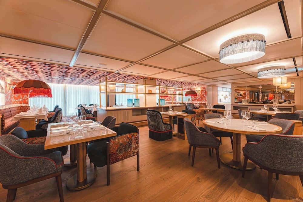 Legacy Hotel Cascais, Curio Collection by Hilton