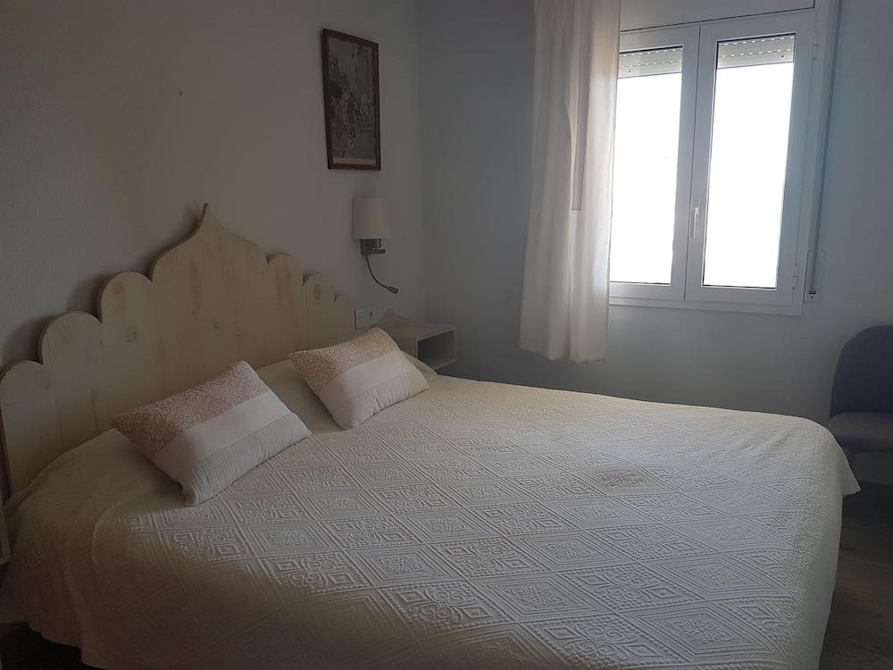 Eco Apartments La Marineda & Hotel Thalassa Sport & Spa