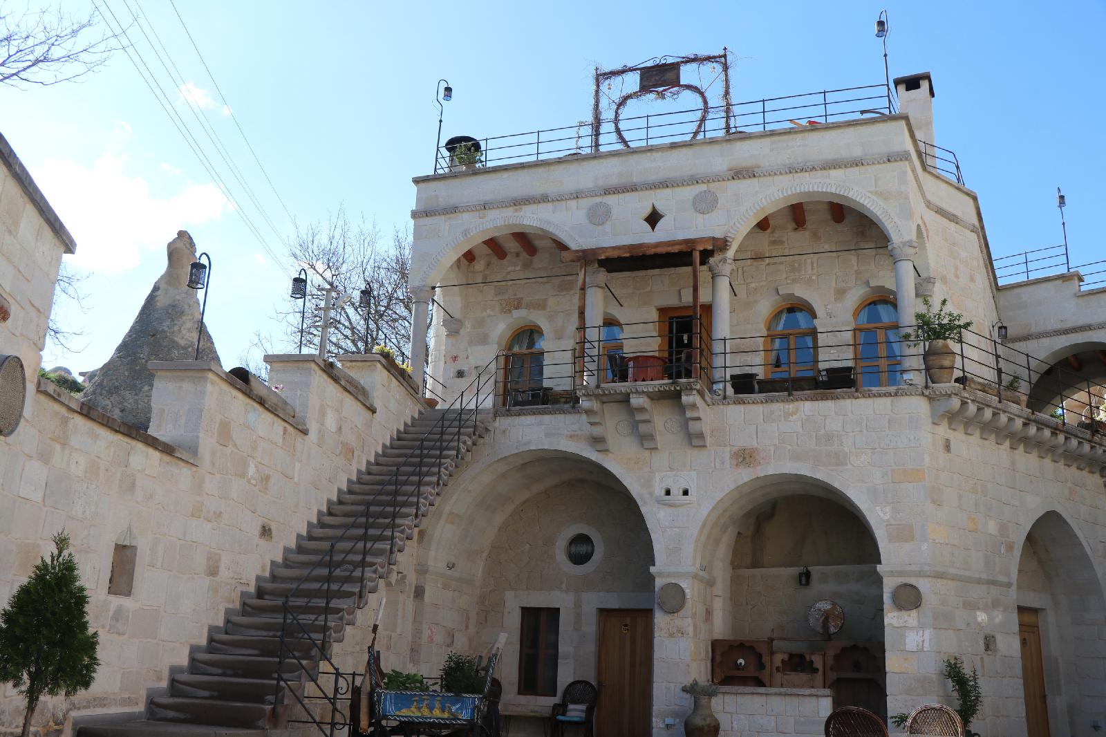 Mahzen Cave Hotel