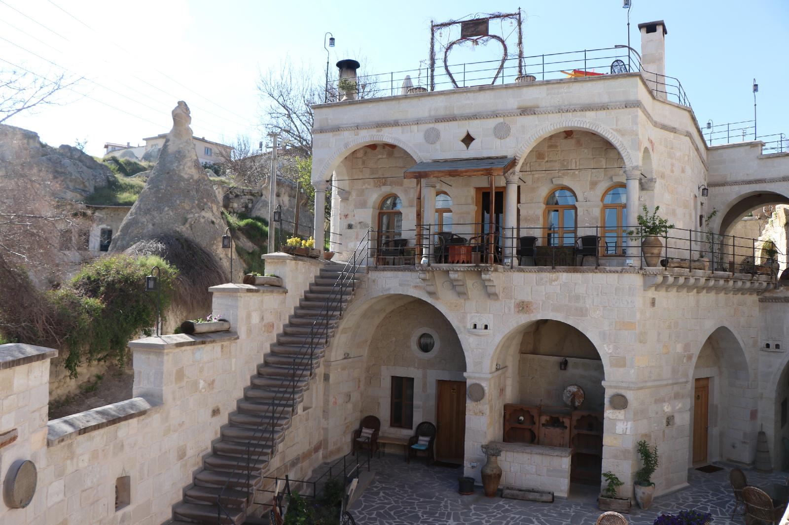 Mahzen Cave Hotel
