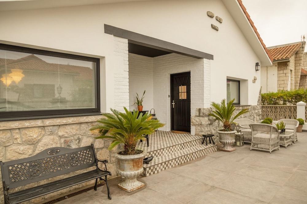 La Playa Suites Suances