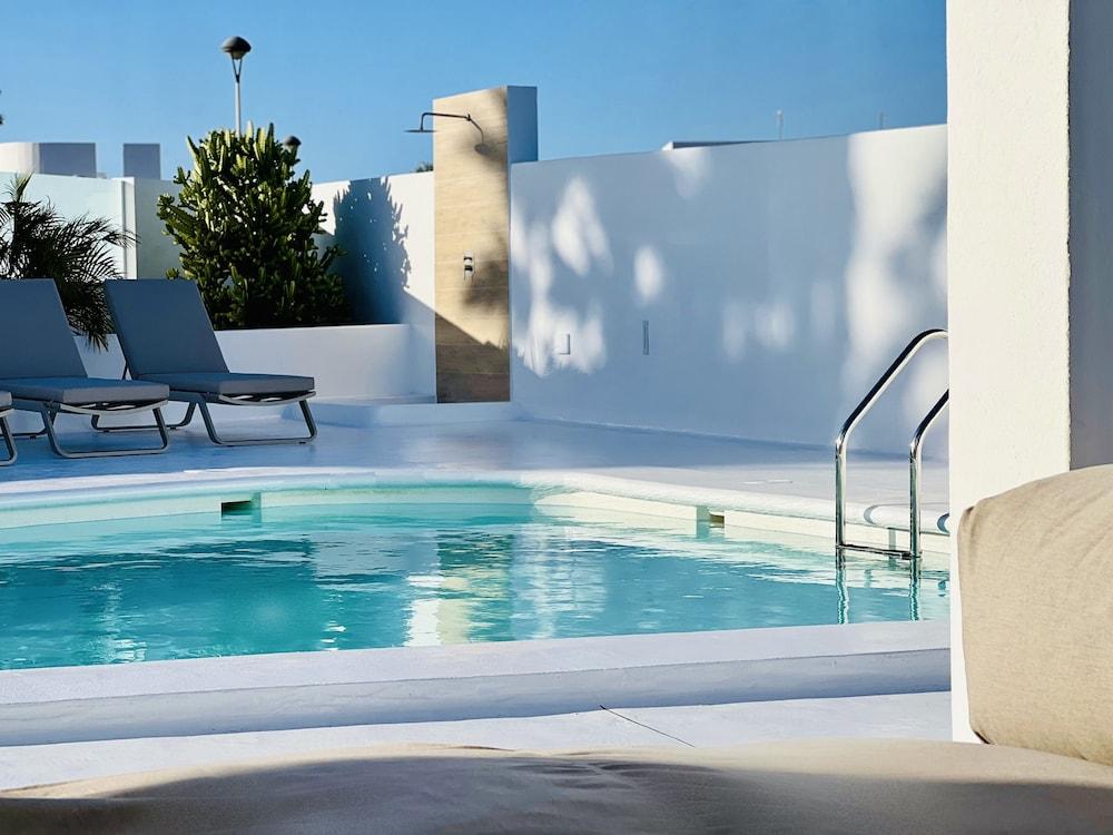 Apartamentos Alhambra