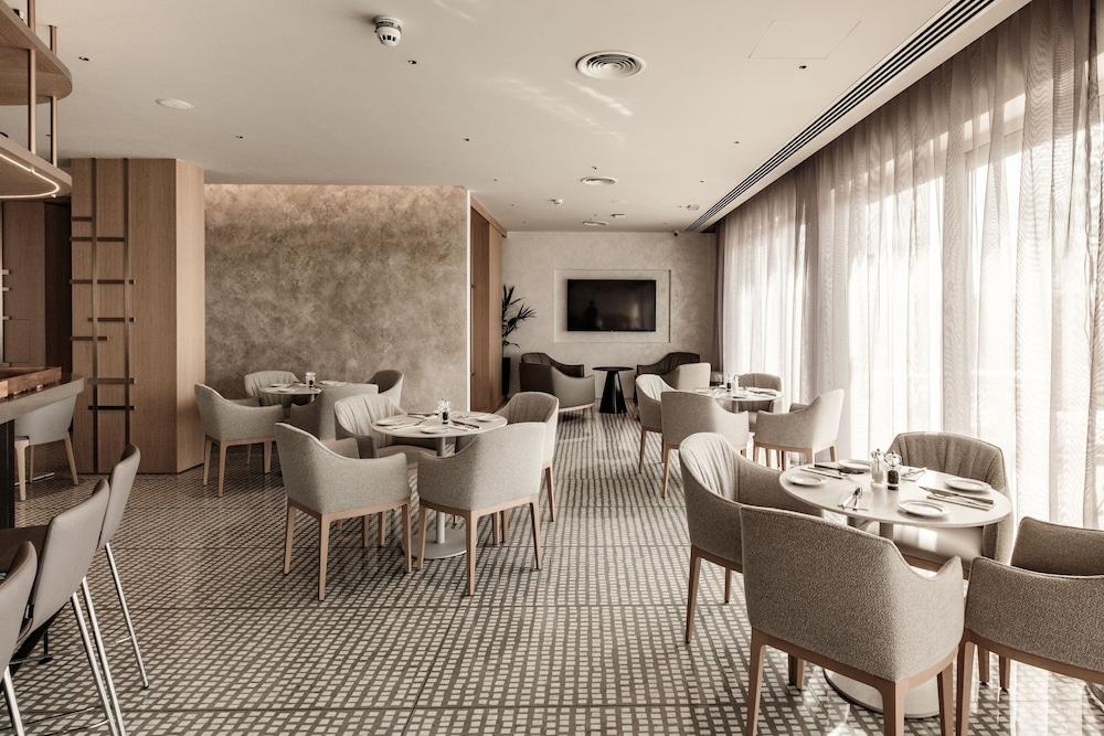 Ac Hotel By Marriott St. Julian's