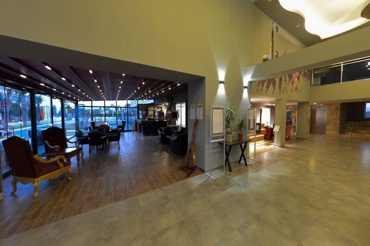 Hotella Resort & Spa