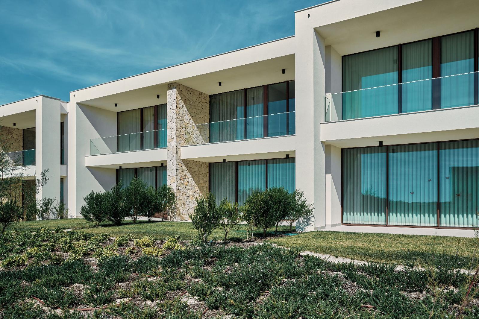 West Cliffs Ocean & Golf Resort