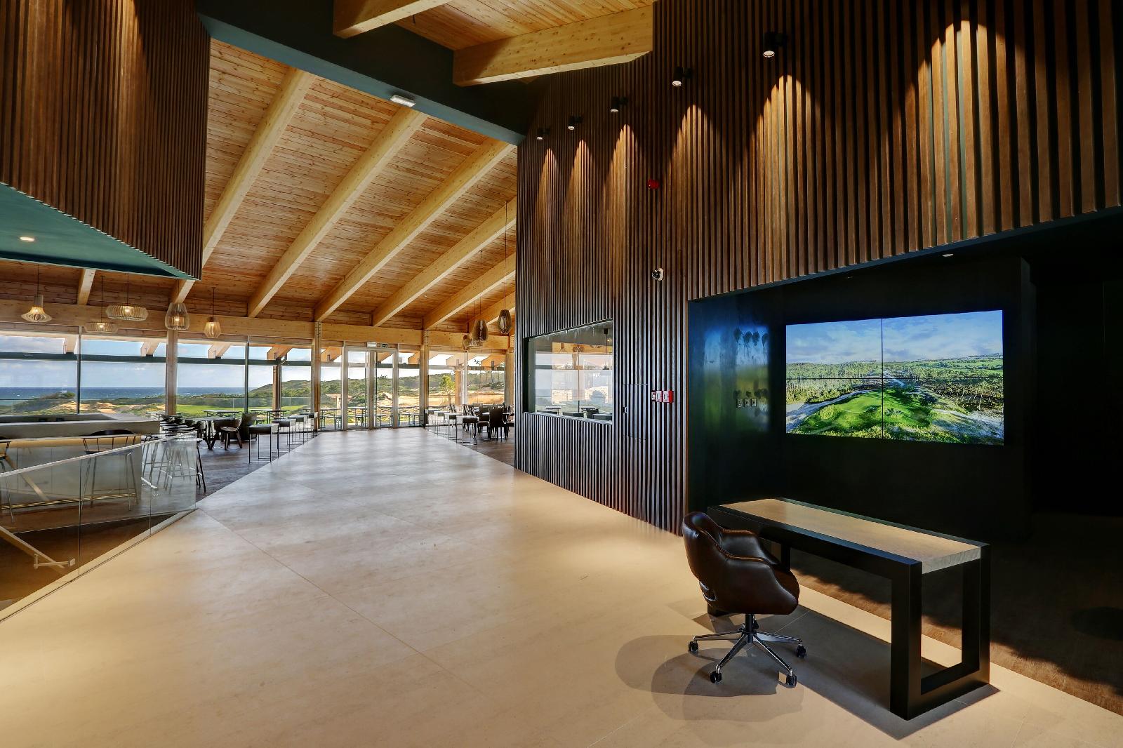 West Cliffs Ocean & Golf Resort