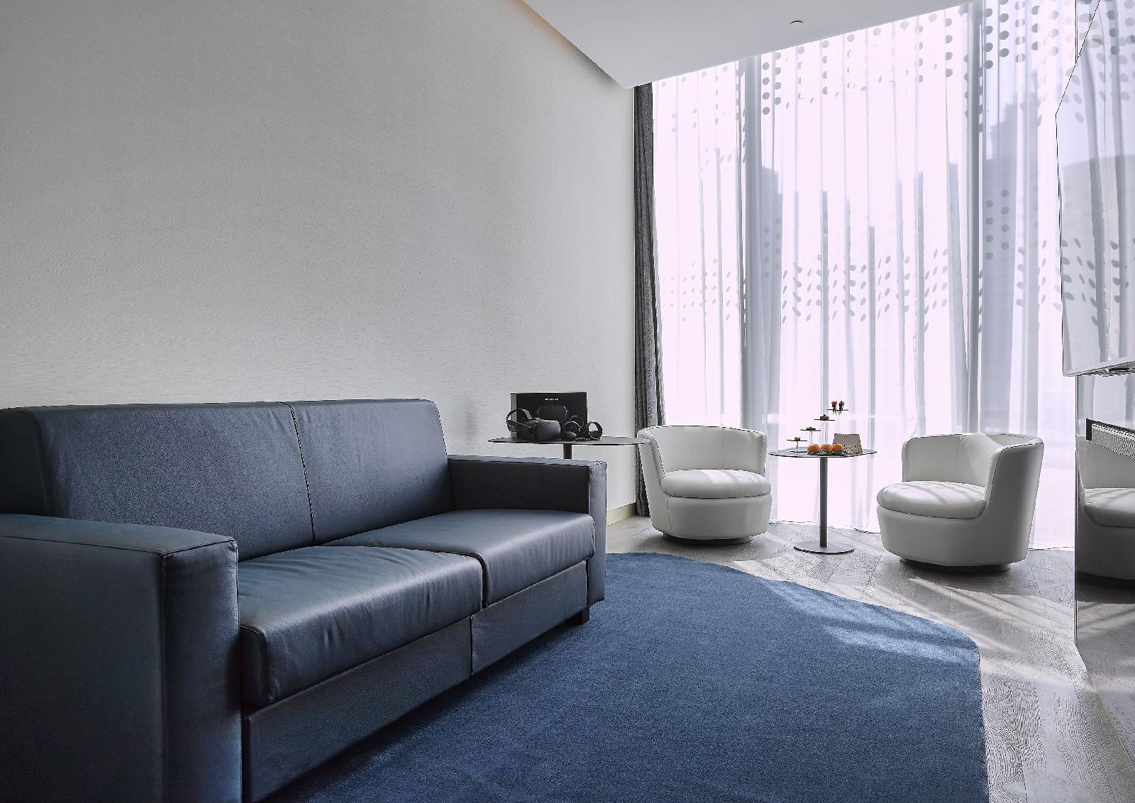 Me Dubai Residences
