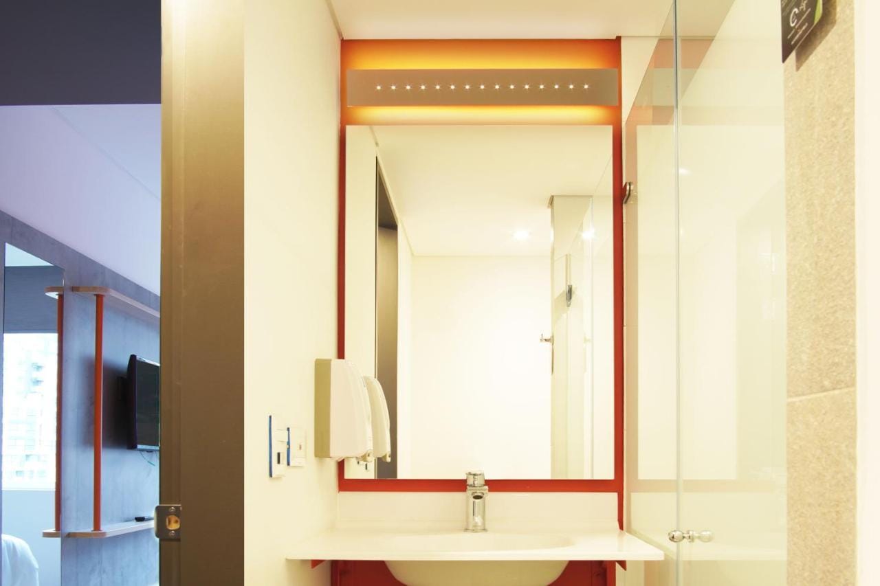 Ibis Budget Bogota Marly