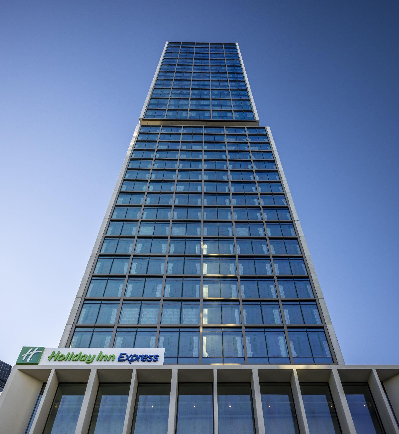 Holiday Inn Express Auckland City Centre, An Ihg Hotel