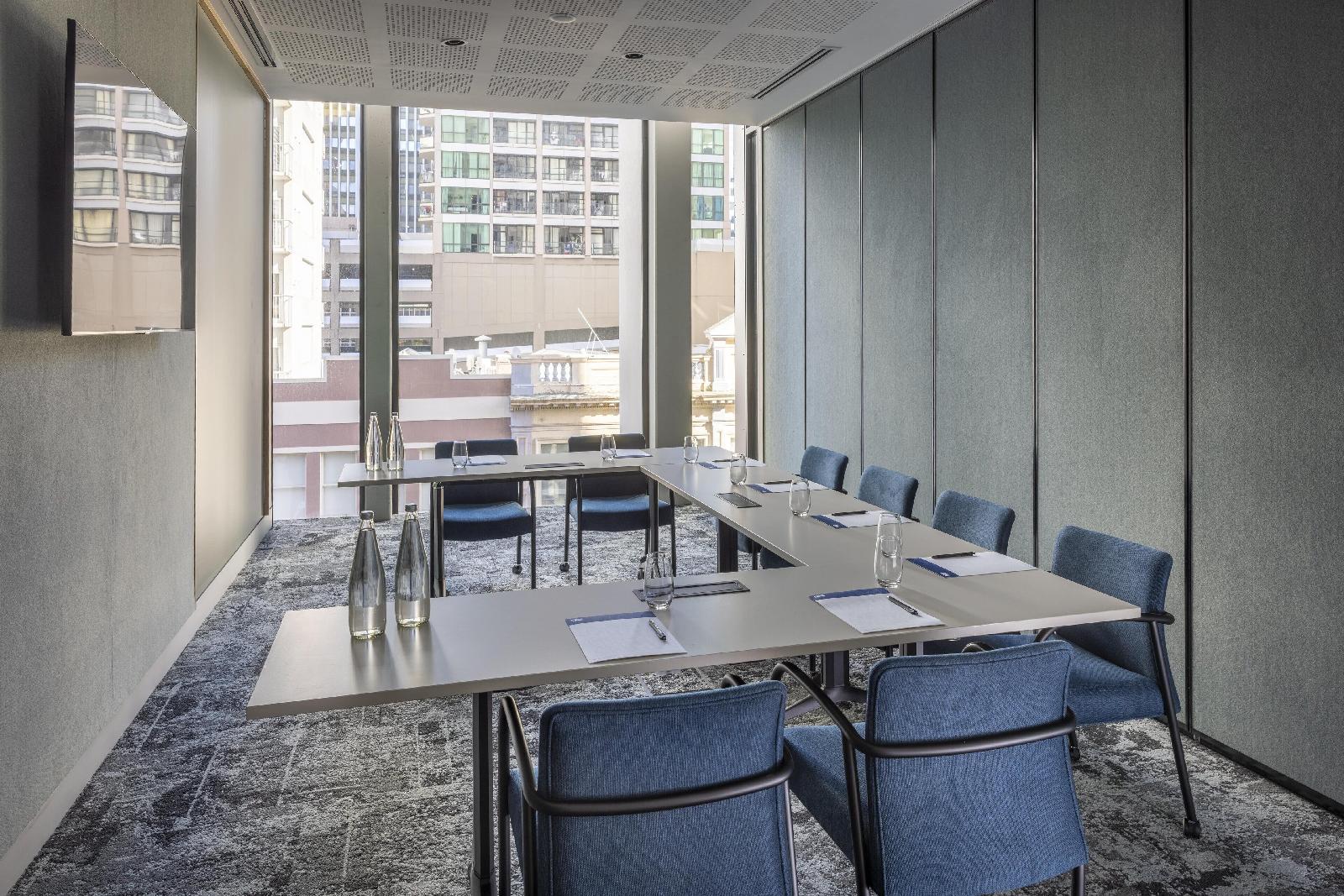 Holiday Inn Express Auckland City Centre, An Ihg Hotel