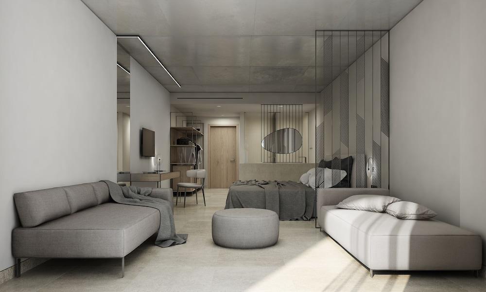Ensana Aquahouse Hotel