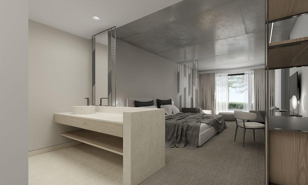 Ensana Aquahouse Hotel
