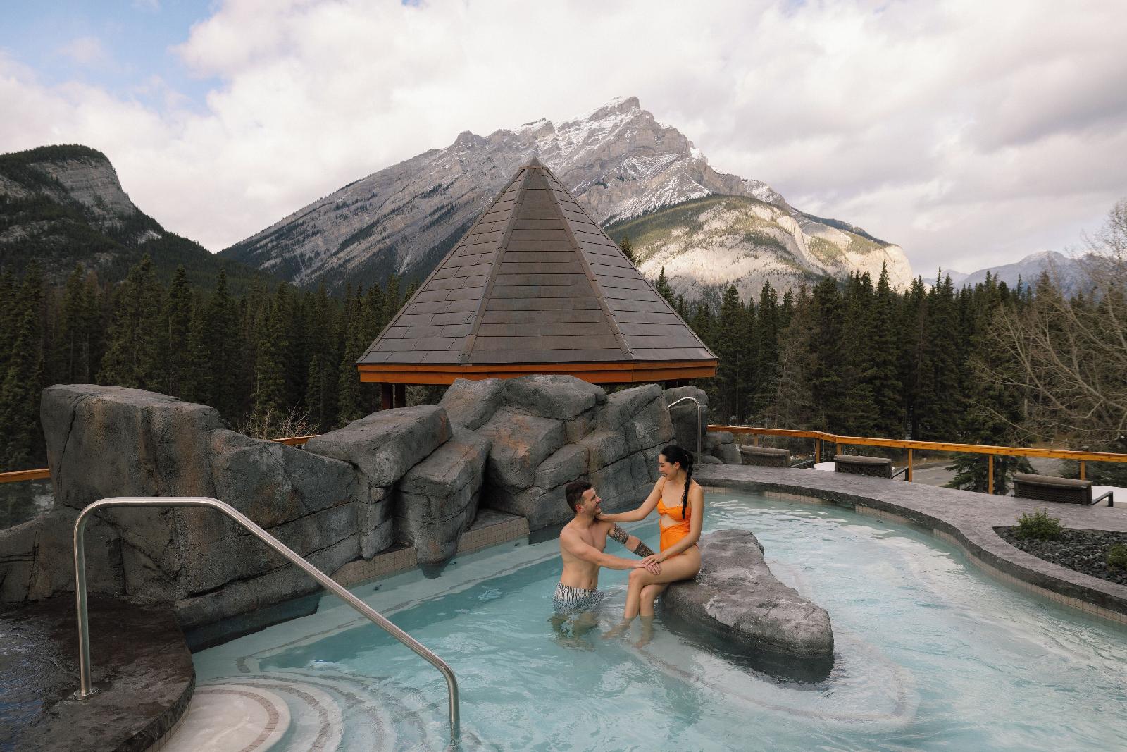 Hotel Canoe And Suites