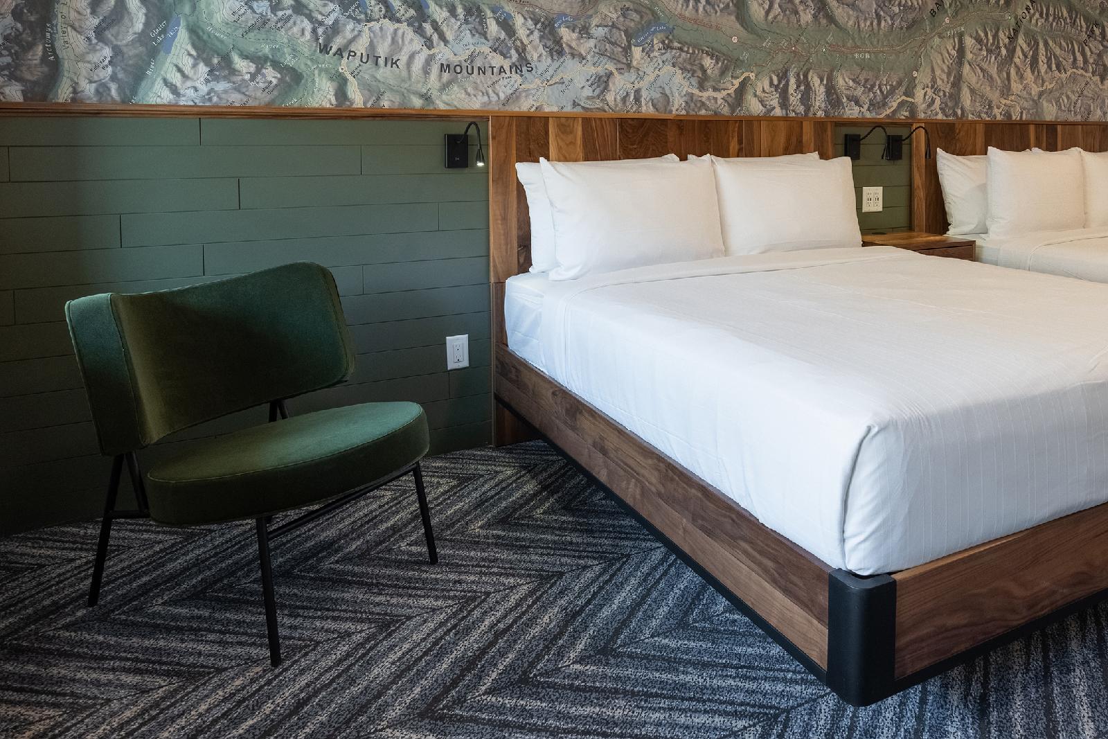 Hotel Canoe And Suites
