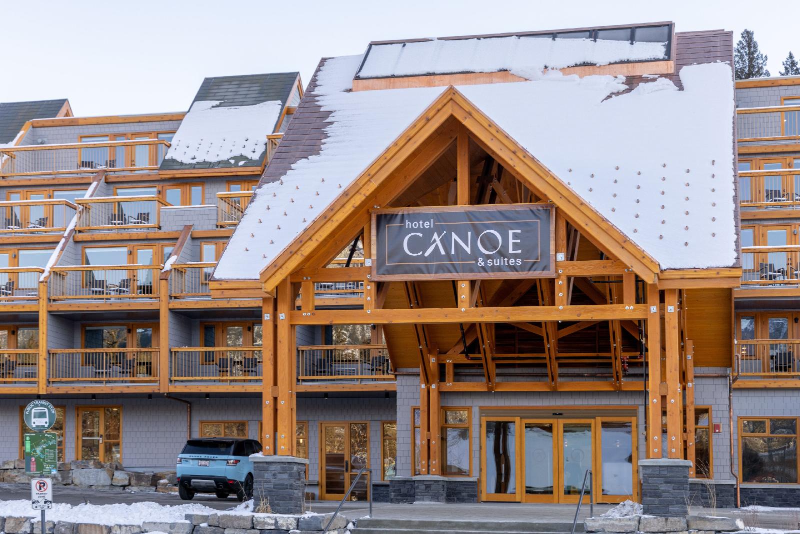 Hotel Canoe And Suites