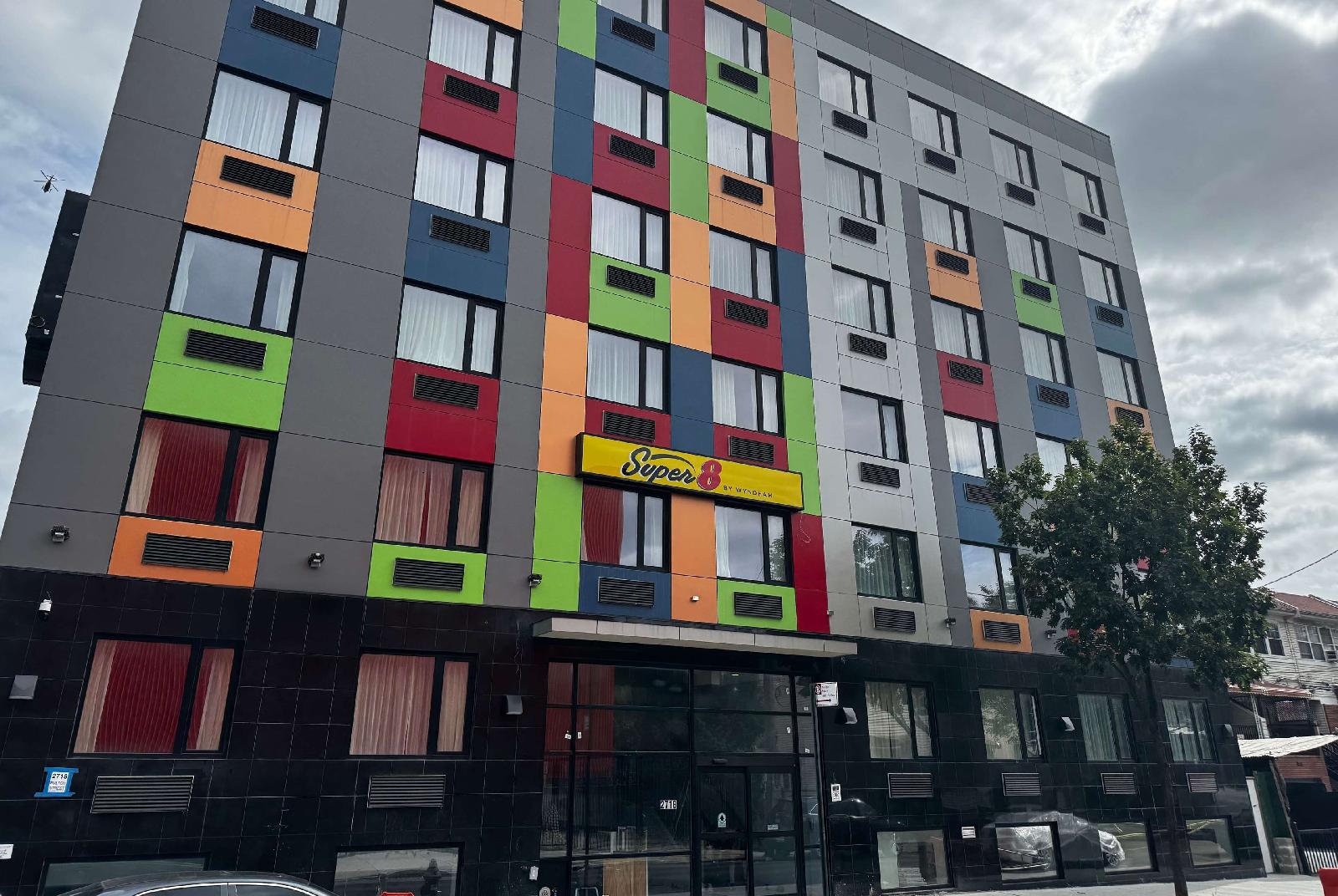 Super 8 By Wyndham Brooklyn Fulton Street/Broadway Junction