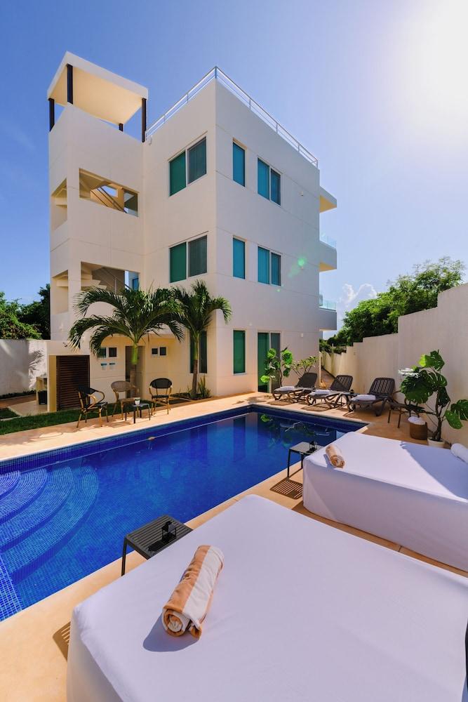 Azulea Isla Mujeres Hotel & Spa