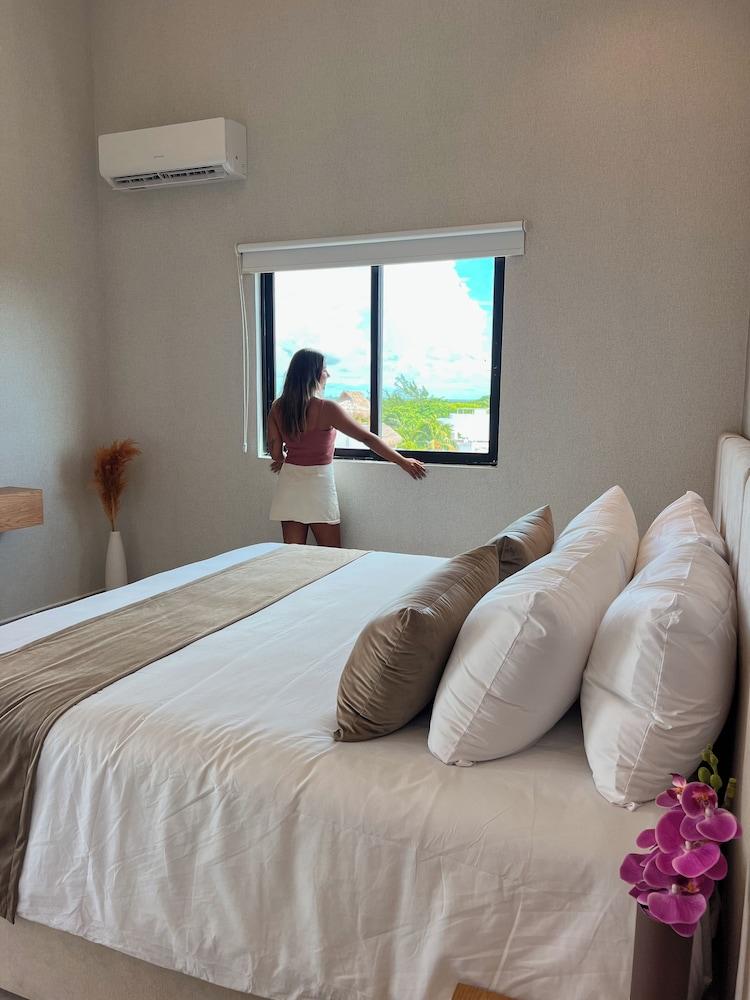 We Hotel Puerto Morelos
