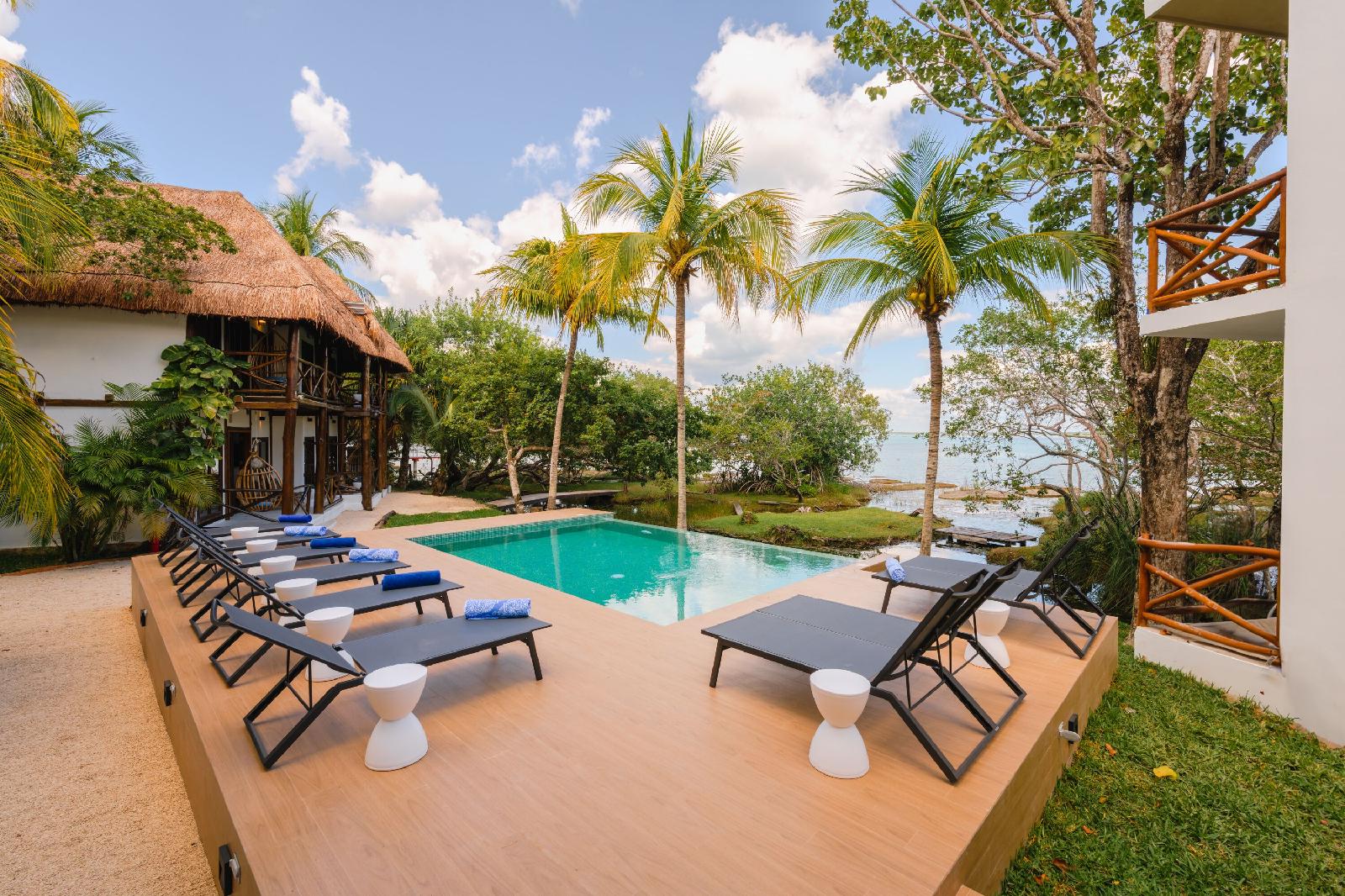 Azulea Bacalar Hotel & Spa