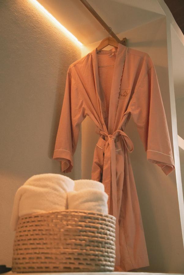 Al Mar Suites