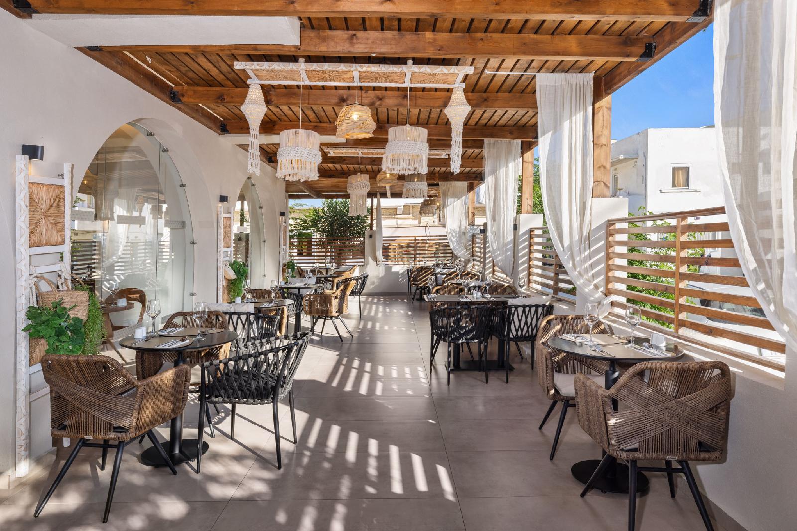 Cabana Blu Lifestyle Boutique Hotel & Suite