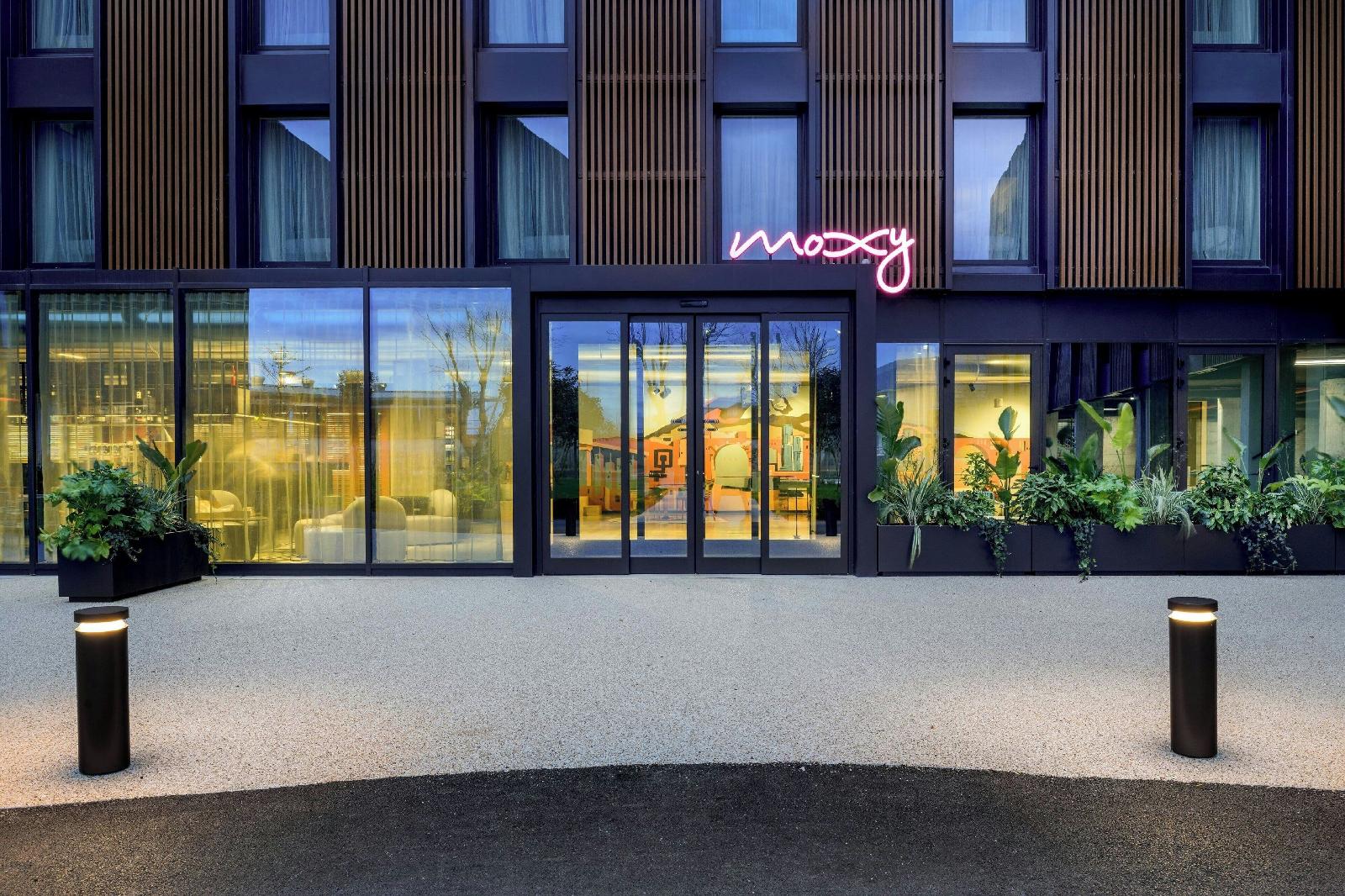 Moxy Pompeii