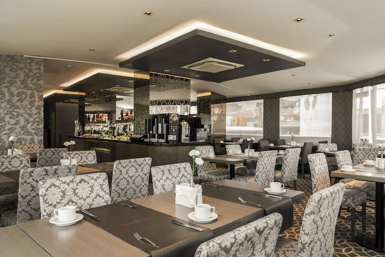 Ahc Grand Bazaar Hotel